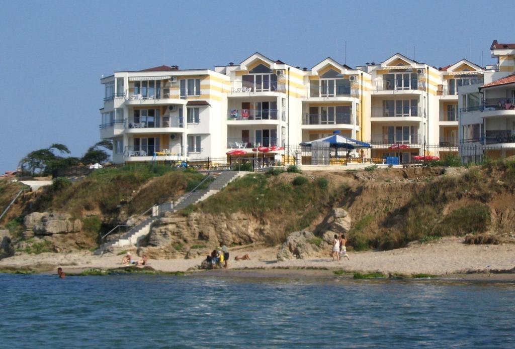 Golden Wave Apartment Sozopol Exterior foto