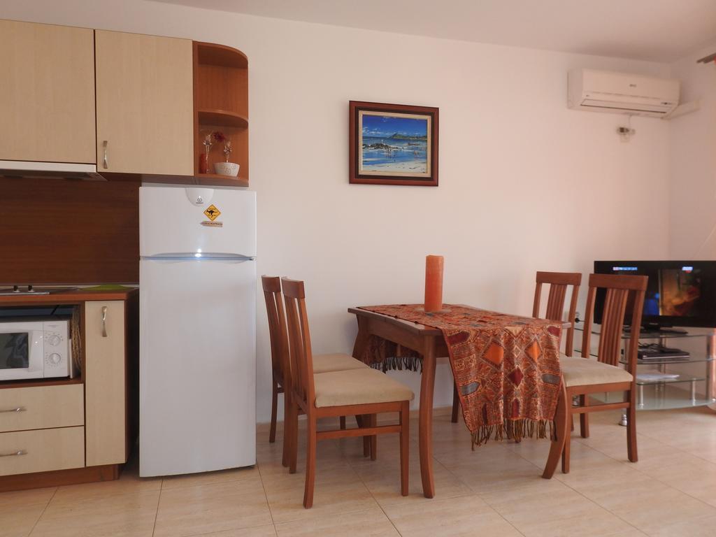 Golden Wave Apartment Sozopol Exterior foto